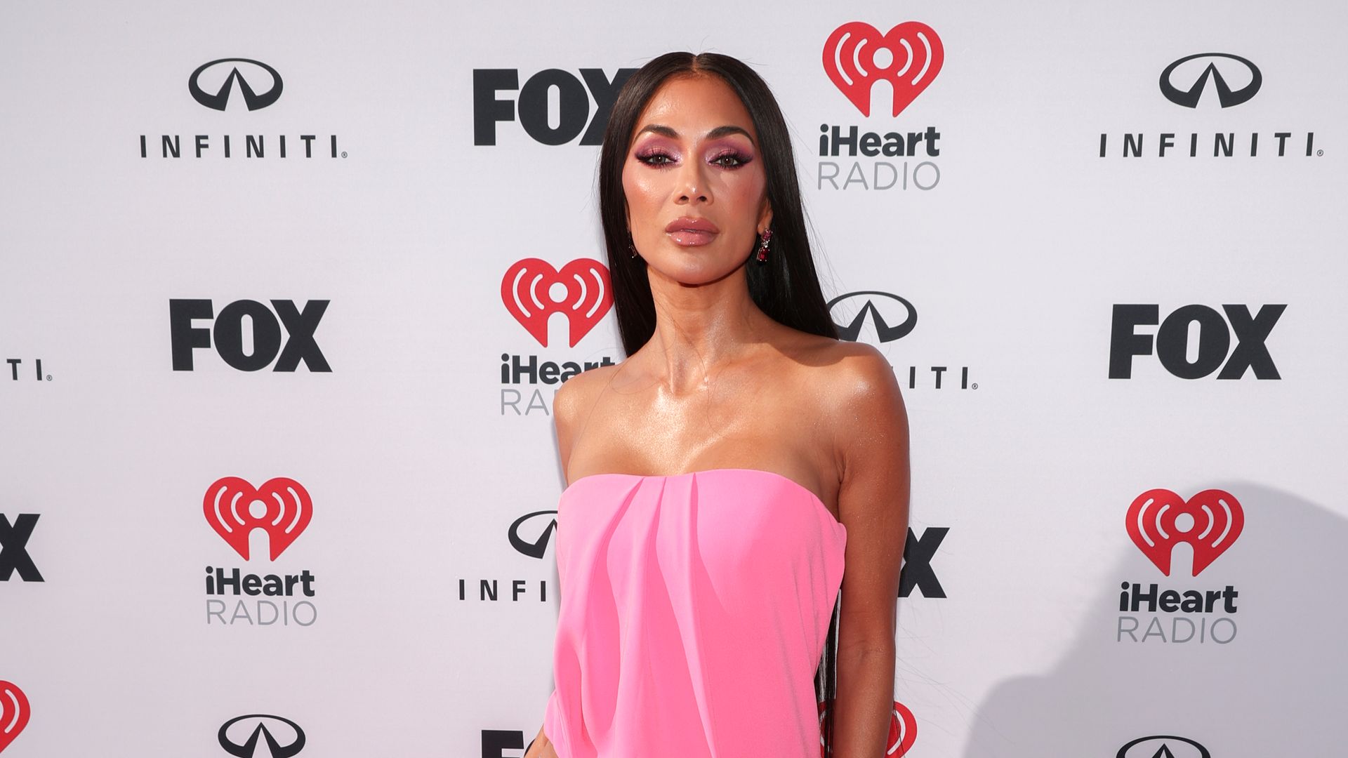 donald vowels recommends Nicole Scherzinger Up Skirt