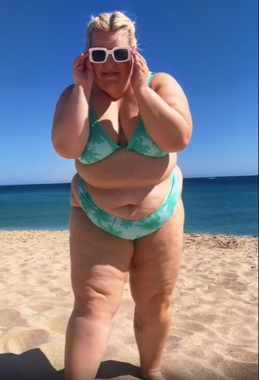 balazs ferencz recommends Fat Lady In Bikini