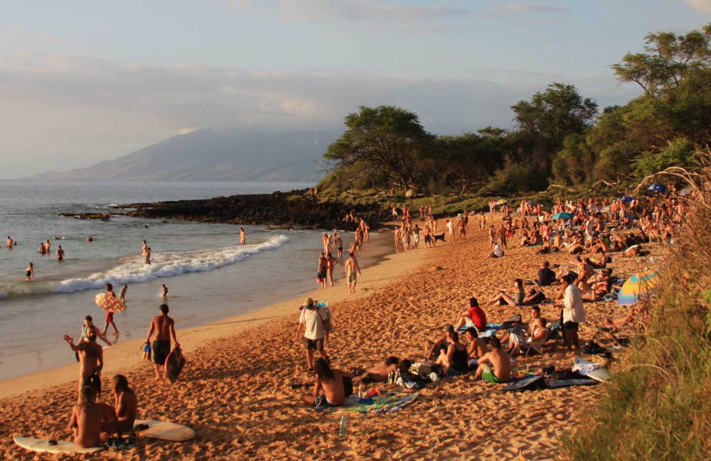 chris w cooper recommends little beach maui photos pic