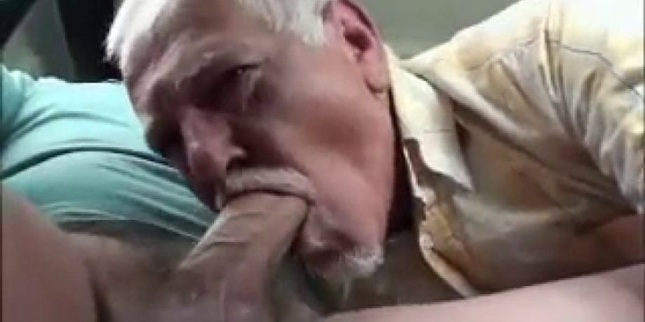 old people sucking dick