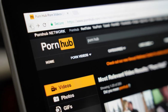 angelique carle recommends no virus porn hub pic