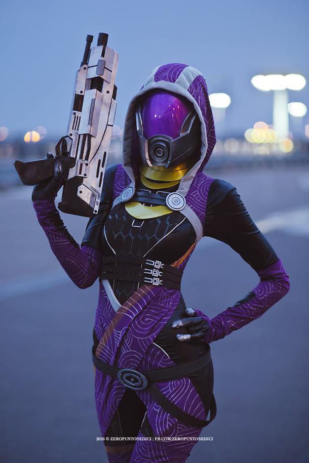 carla galvan share mass effect cosplay tali photos