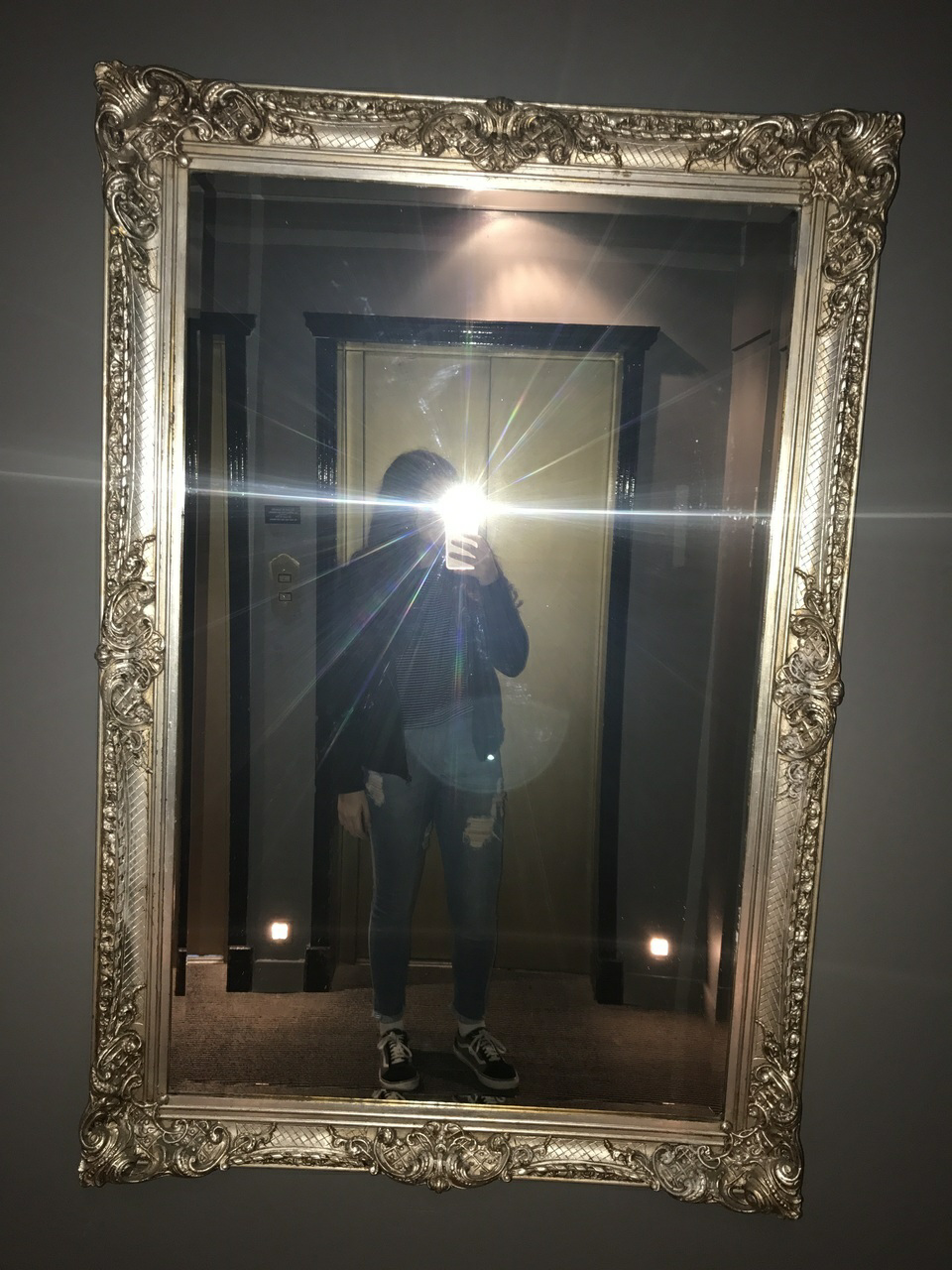 mirror selfie with flash
