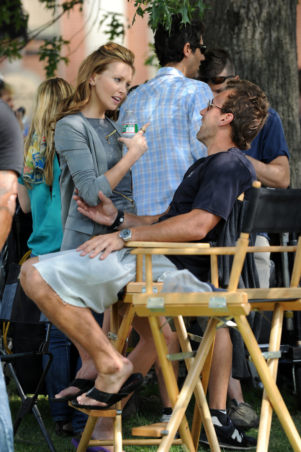Katie Cassidy Smoking and steve