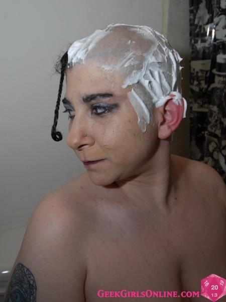 bunty nigam add photo shaving her head porn