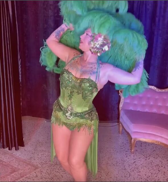 andrew dorsey share danielle colby burlesque video photos