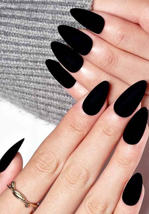 azfar akram share black sharp nails photos