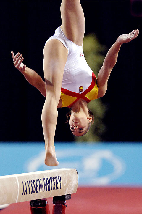 david wren recommends gymnast oops photos pic