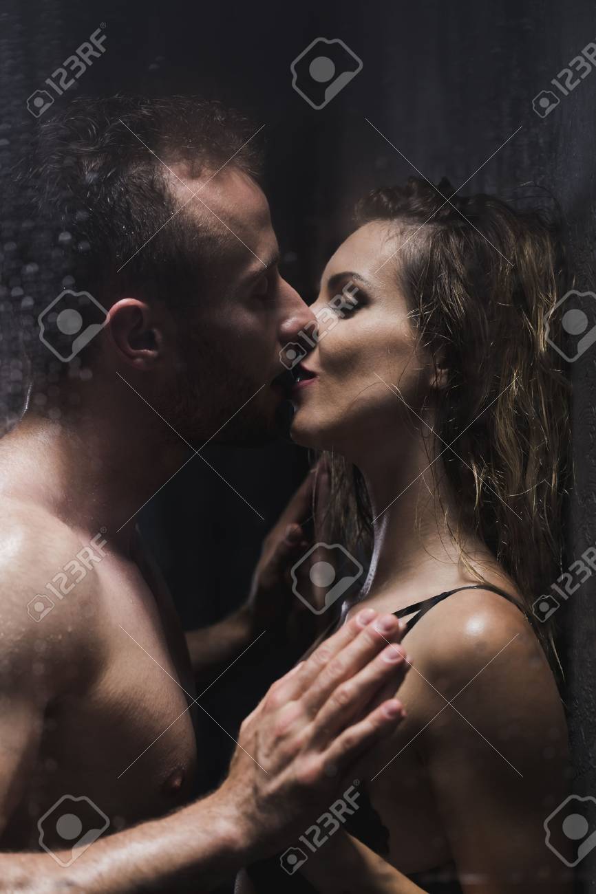 dalibor stosic add photo girl kissing in shower