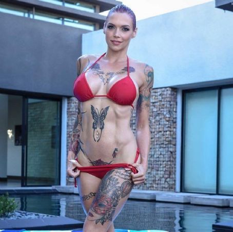 anna bell peaks husband