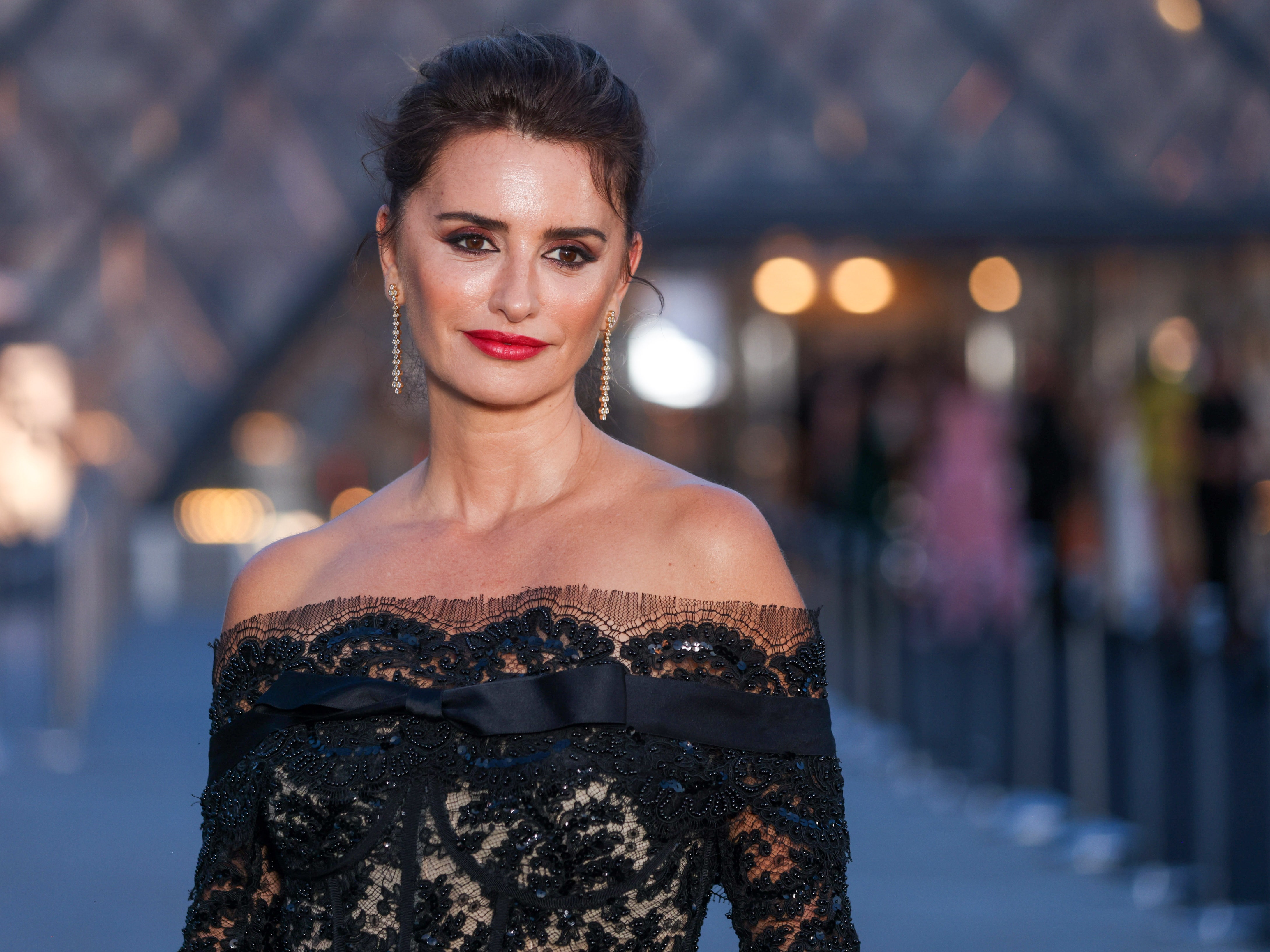 arnie craft recommends penelope cruz full frontal pic