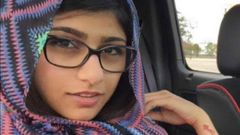 benjamin jay taylor recommends Mia Khalifa Muslim