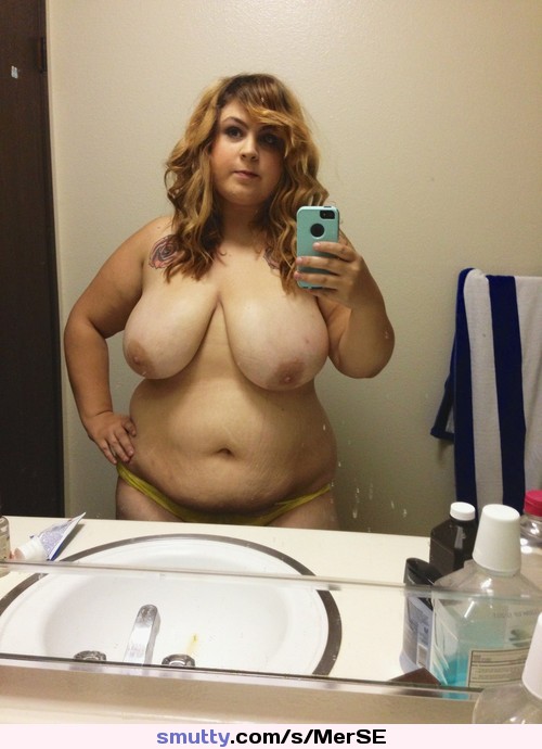 derek leduc share chubby mom nude selfie photos