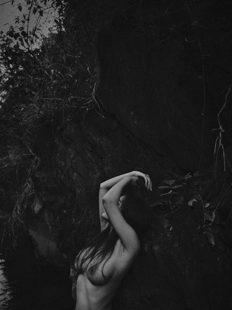 nude girl in forest