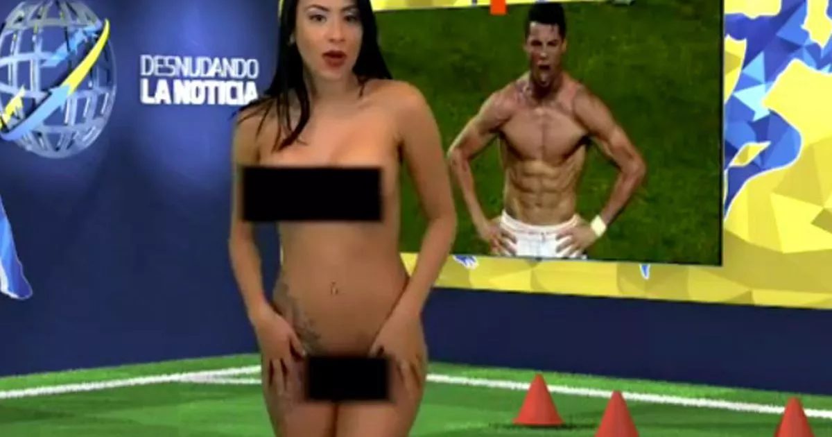 Venezuelan Reporter Gets Naked Uncensored doing striptease