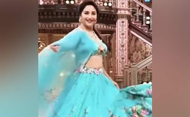 cindy maracle recommends Madhuri Dixit Hot Song
