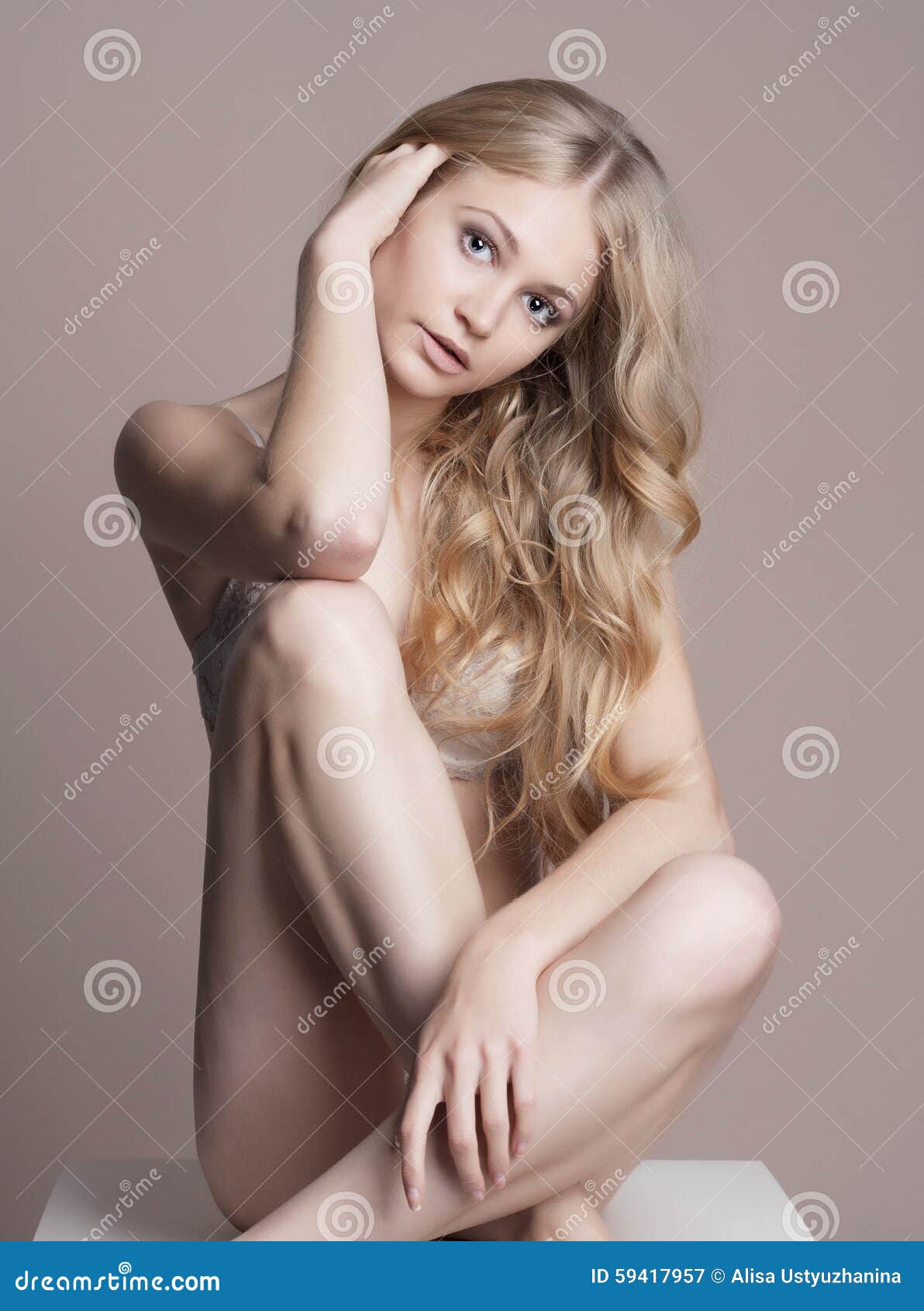 al bentulan add nude hot young women photo