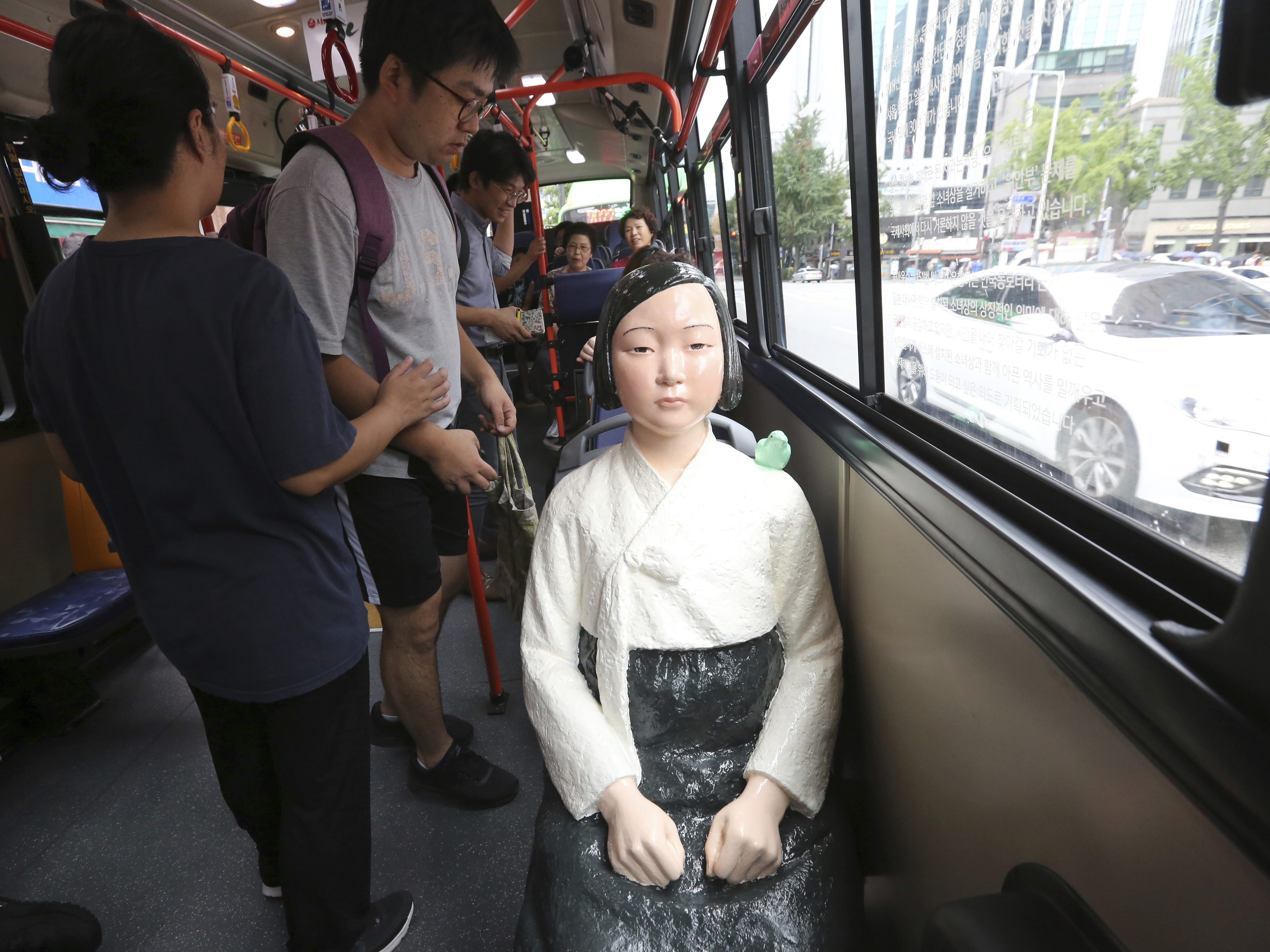 cheryl yu recommends forced sex on bus pic