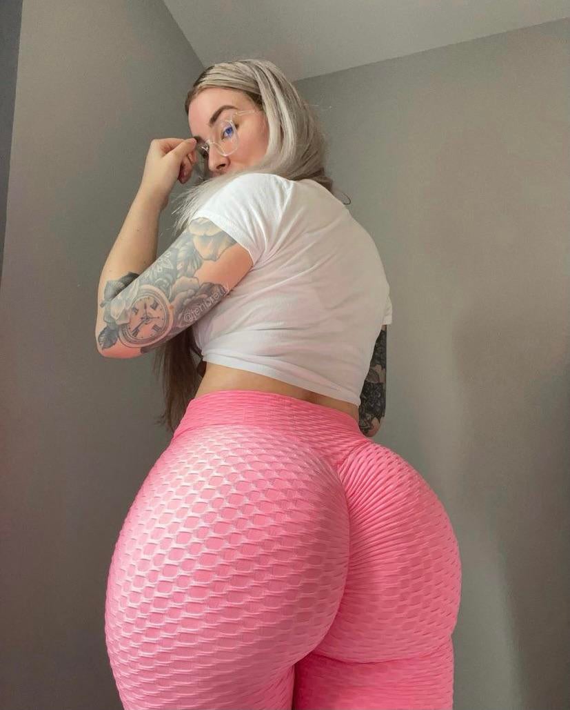 coty orr recommends Pawg In Yoga Pants