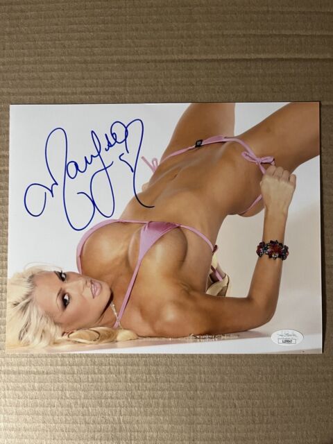 chad gindlesperger recommends Wwe Maryse Nude Pics
