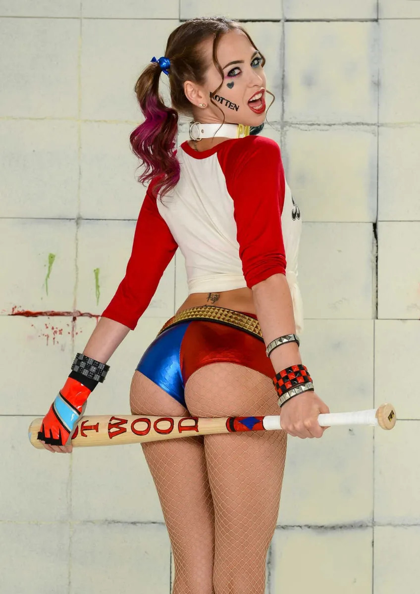 andrew popowich recommends Riley Reid Is Harley Quinn