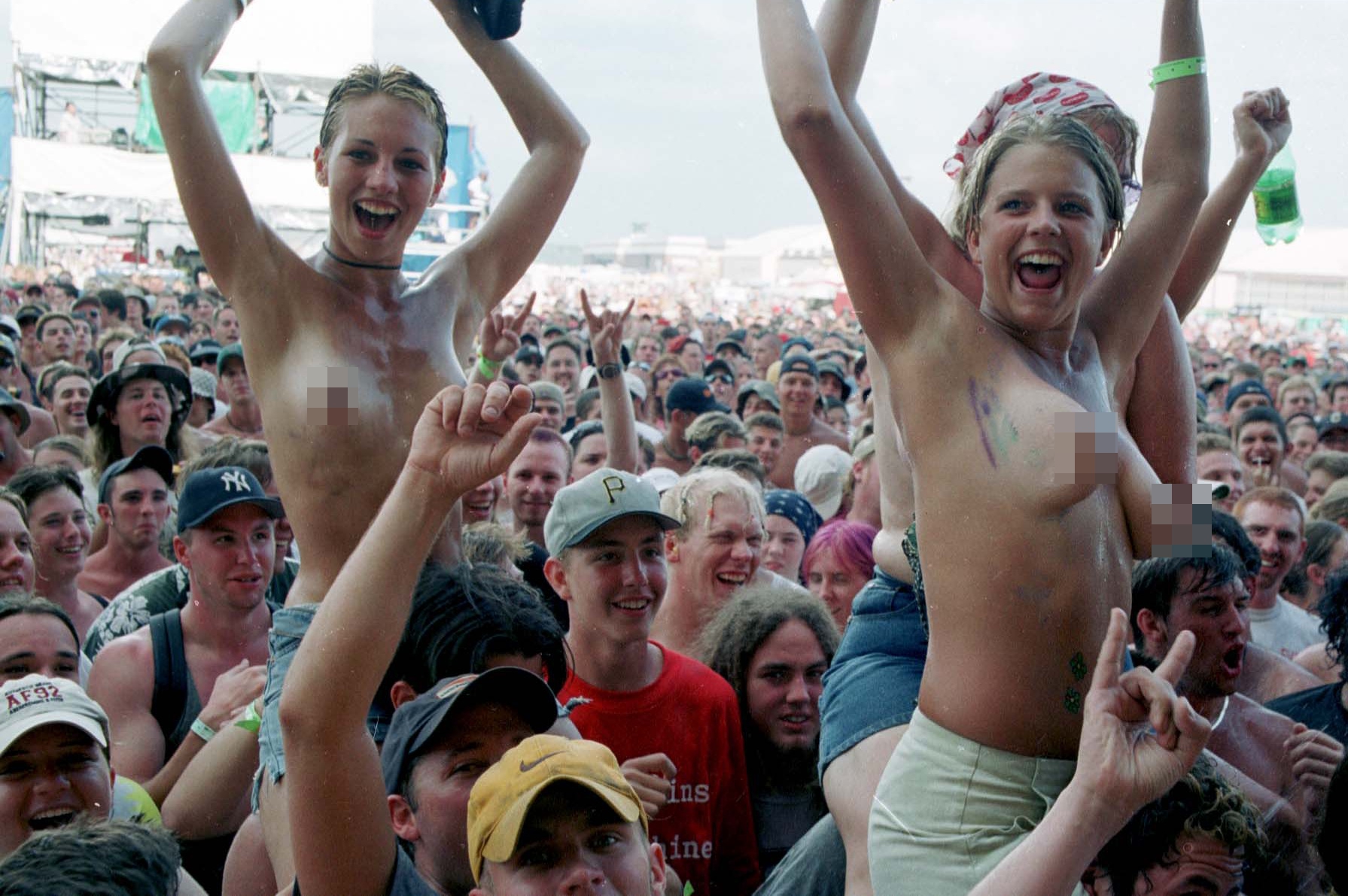 carma morgan recommends Woodstock 99 Topless