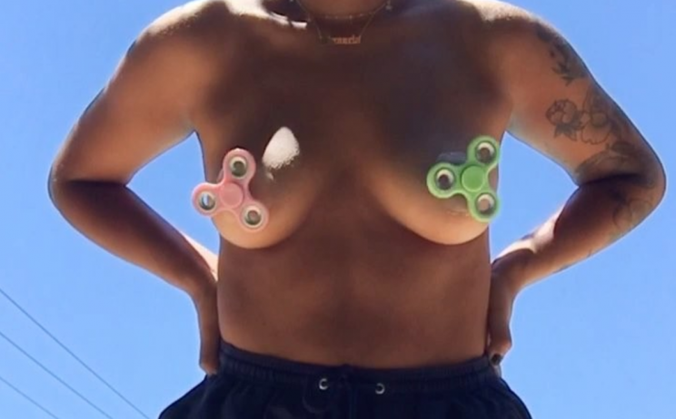 christy tyler recommends fidget spinner nipple piercing pic