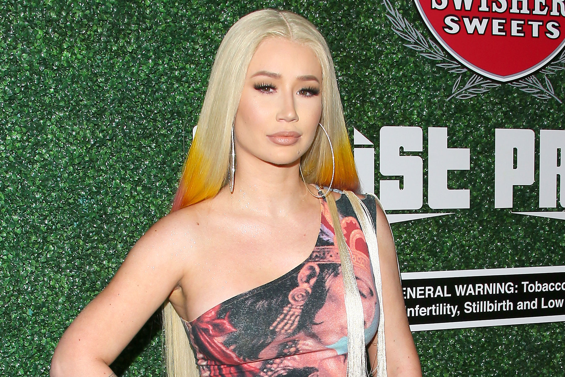 Iggy Azalea Nip Slip bikini riot