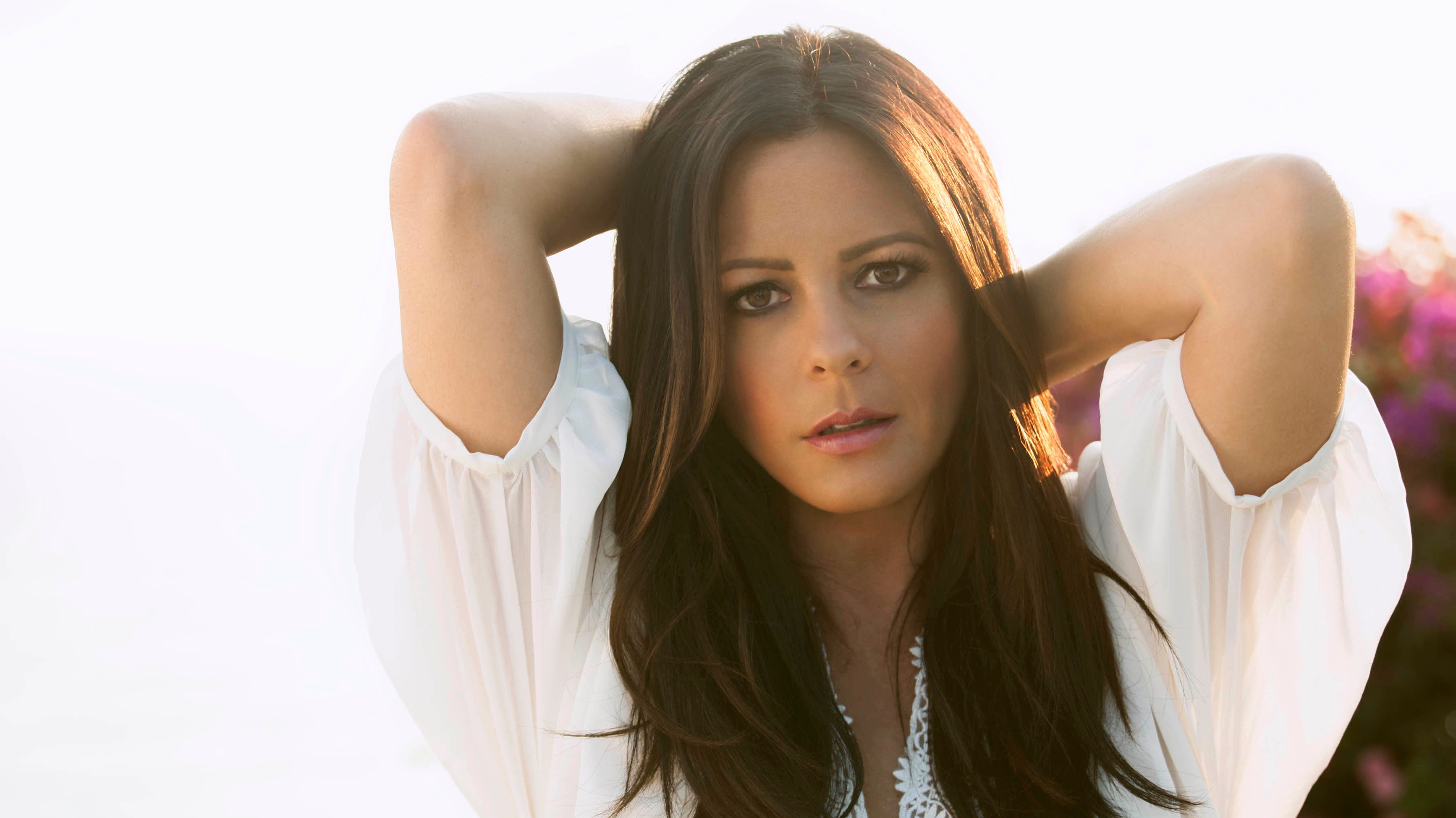 bora yenal recommends Pictures Of Sara Evans