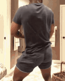bimo satrio hutomo recommends Big Butt Twerking Gifs