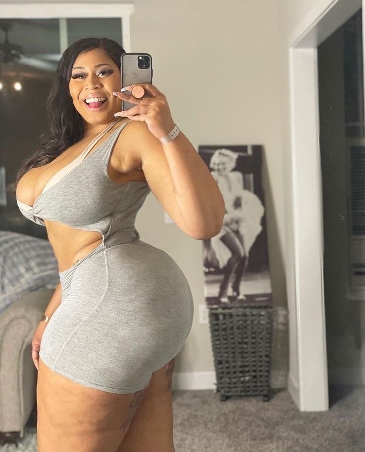 daisy mendes recommends huge tits wide hips pic