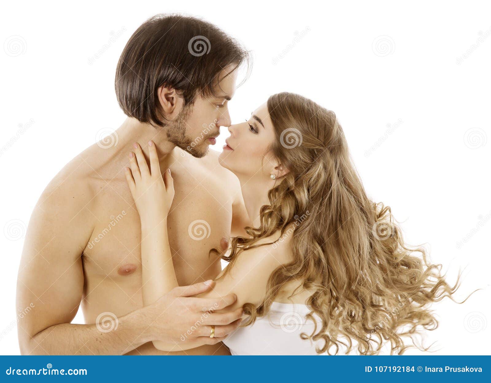 Sexy Women Kissing Men eskort annonser