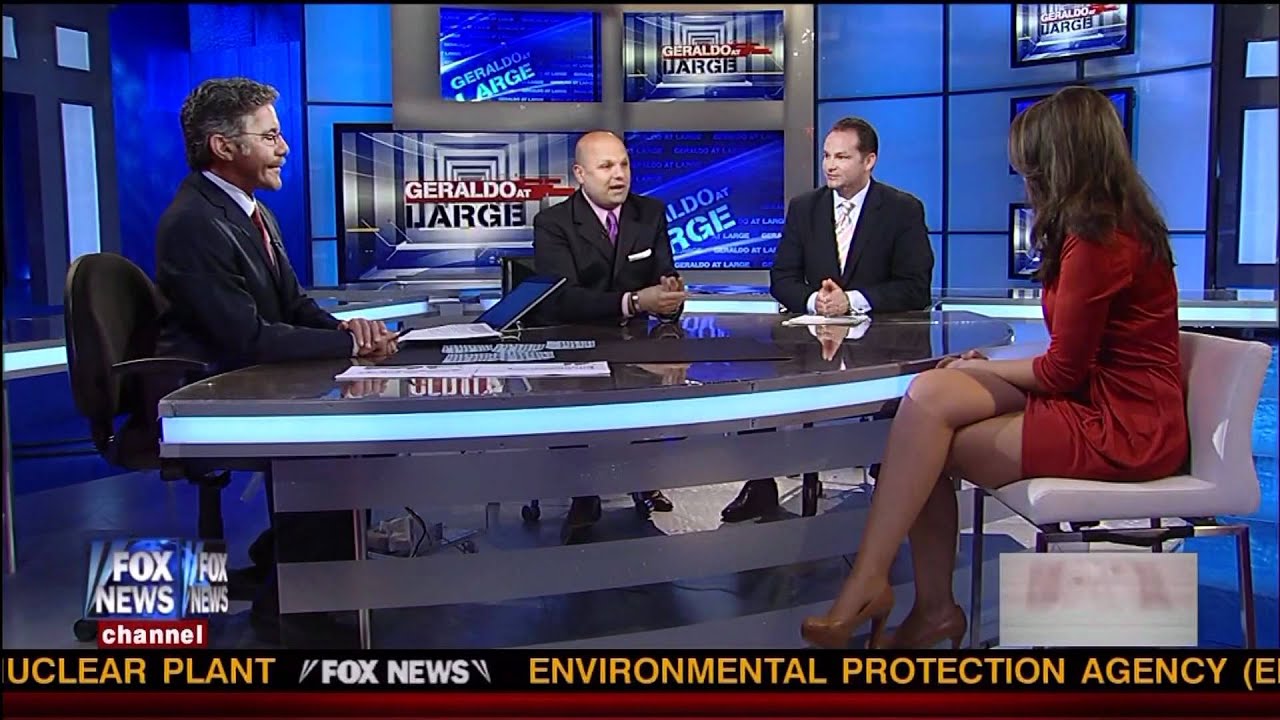 andrea shorter recommends kimberly guilfoyle in pantyhose pic