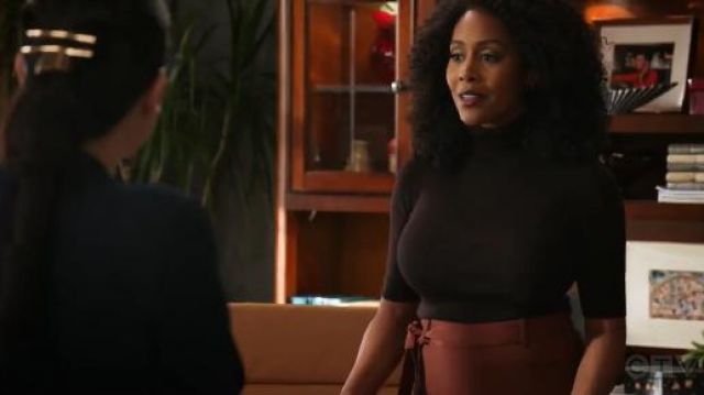 anna woodbury recommends Simone Missick Sexy