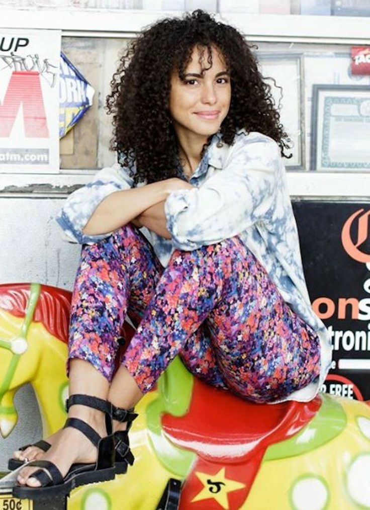 Best of Parisa fitz henley feet