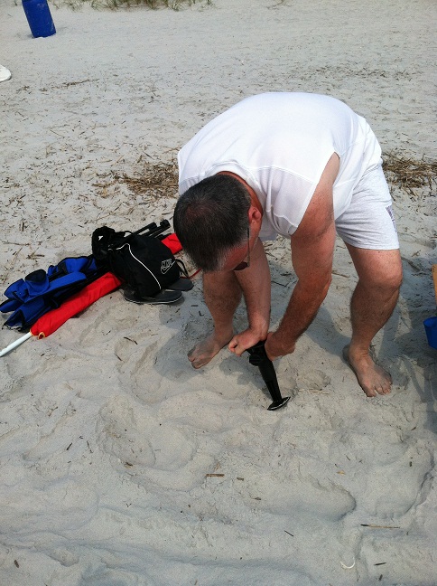 Peeing In The Sand bauernhof gefickt