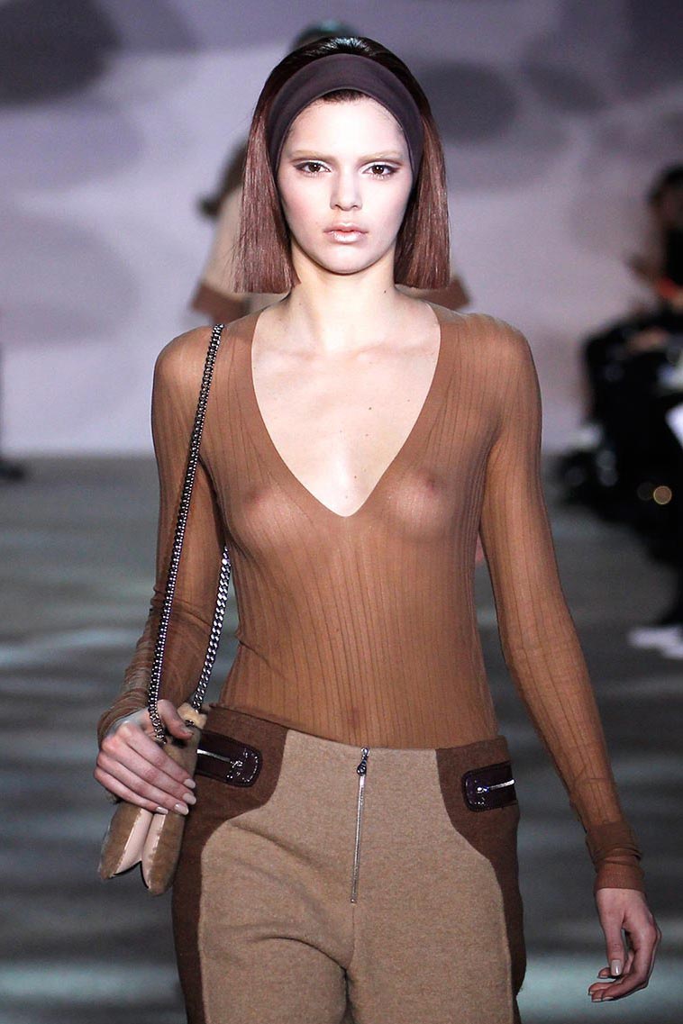 cynde lewis recommends kendall jenner nippel pic