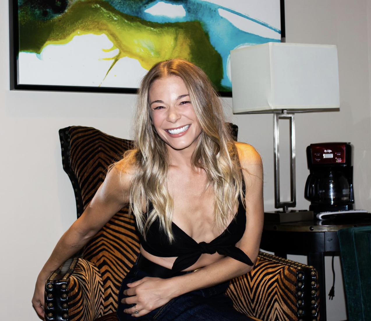 blagovesta simeonova recommends leann rimes topless pic