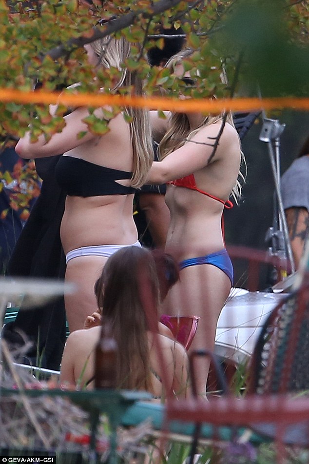 chloe moretz booty