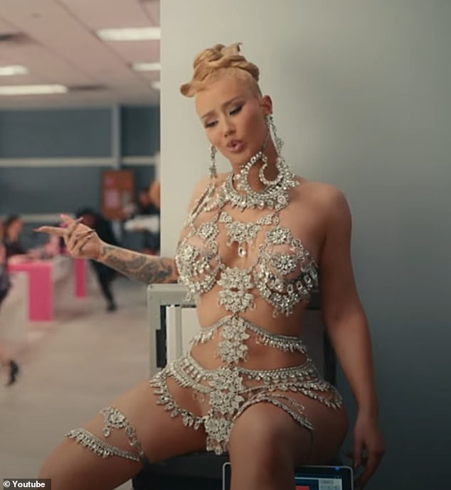 danny baruch recommends iggy azalea tits pic