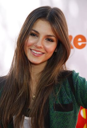 damein adams recommends victoria justice leaked images pic