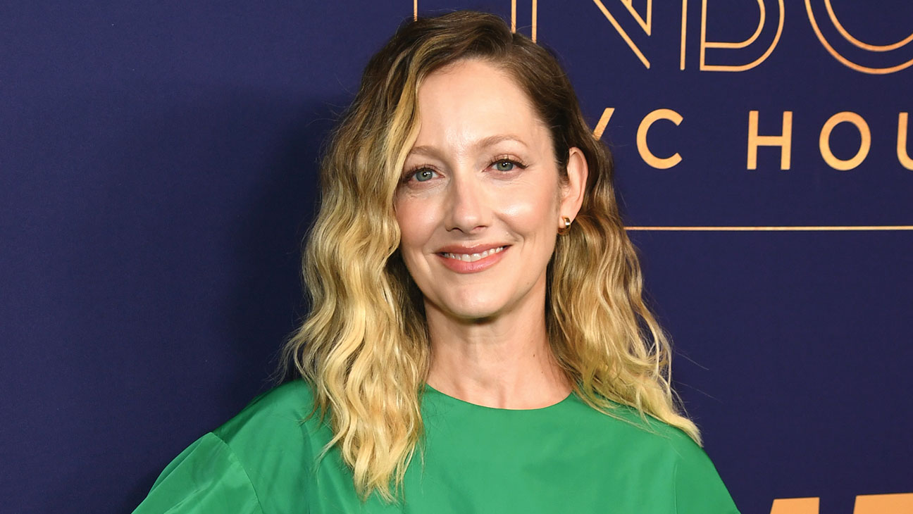 amy devan recommends judy greer nude pictures pic