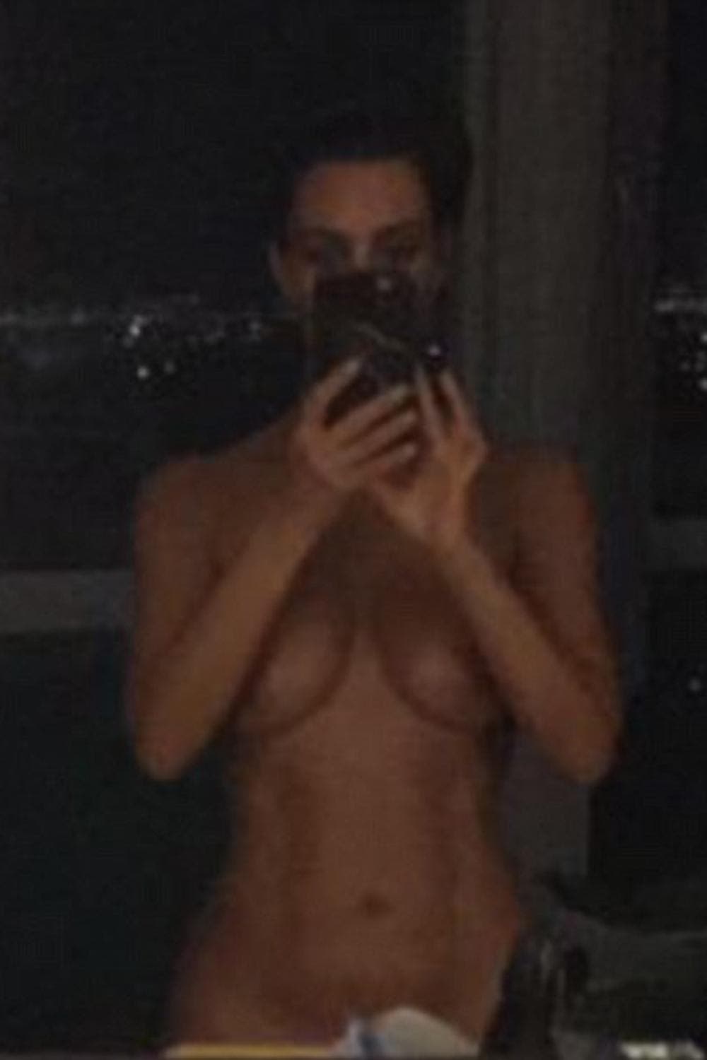 danielle raffa share naked kim kardashian uncensored photos