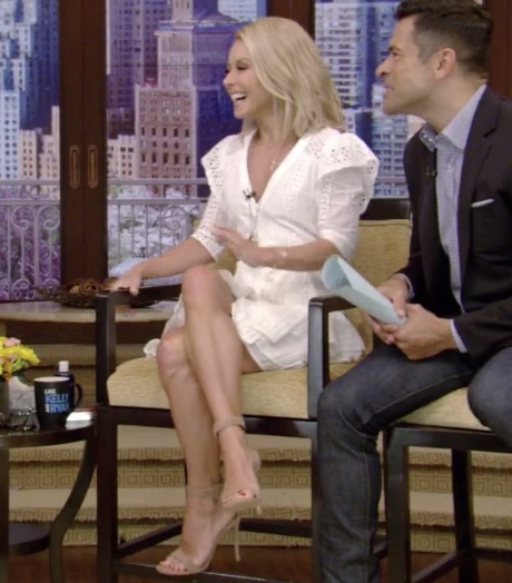 andy packer recommends kelly ripa tits pic