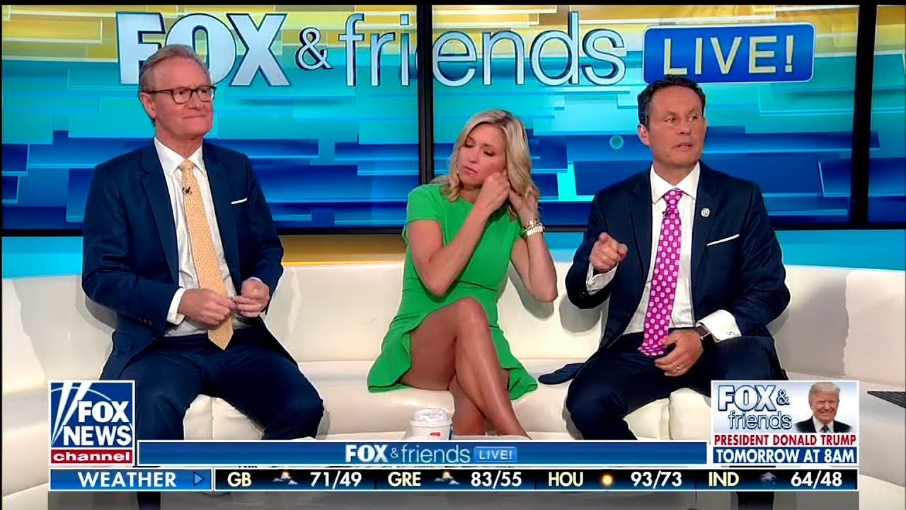 christopher broccoli recommends Fox News Legs Uncrossed