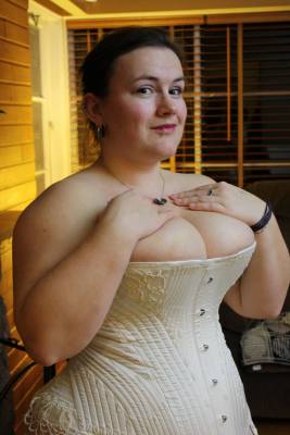 chong yl recommends bbw corset tumblr pic