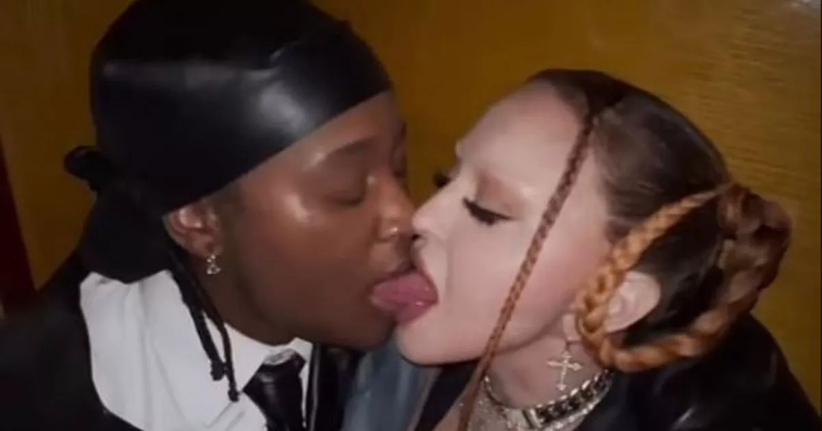 connie monk share black girls tongue kissing photos