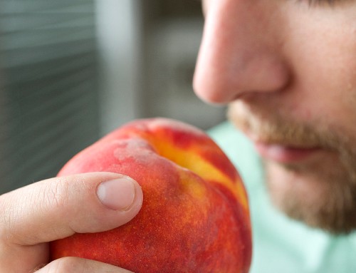 Man Eating A Peach iioy semc