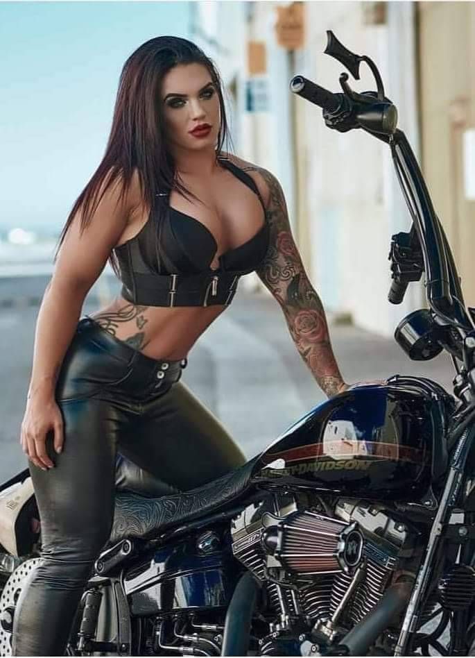 dave smalls recommends hot biker babes pic