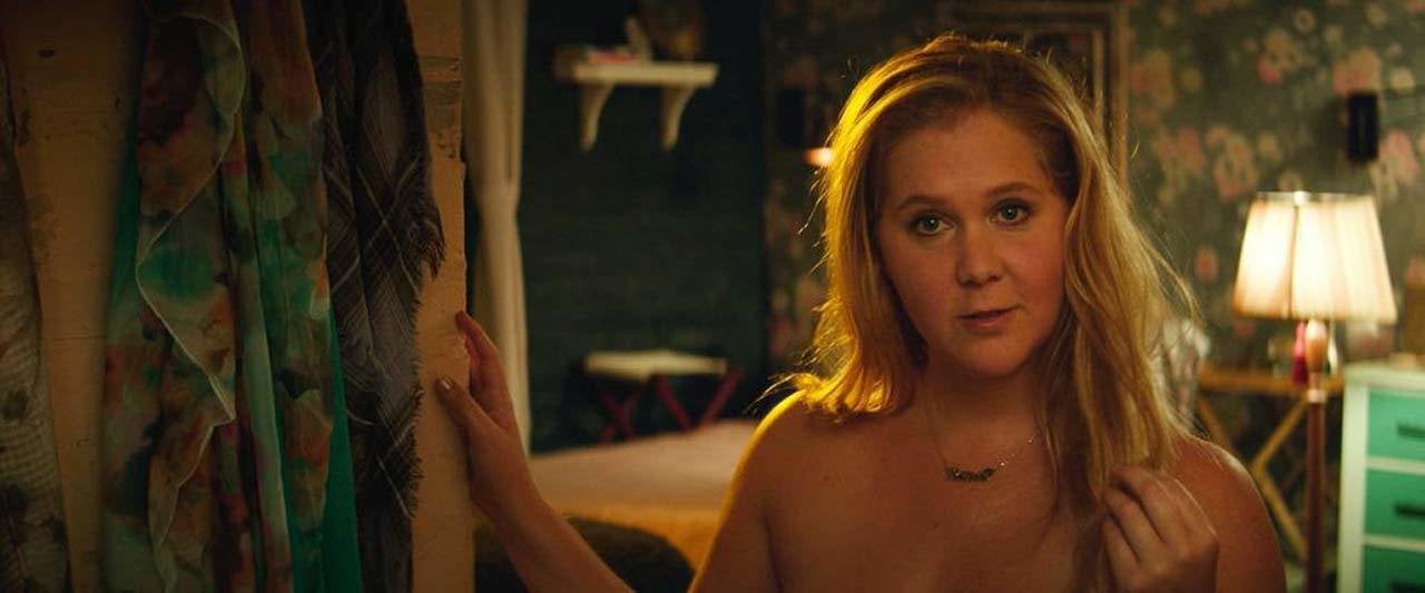 christopher dozier recommends amy schumer boobs nude pic